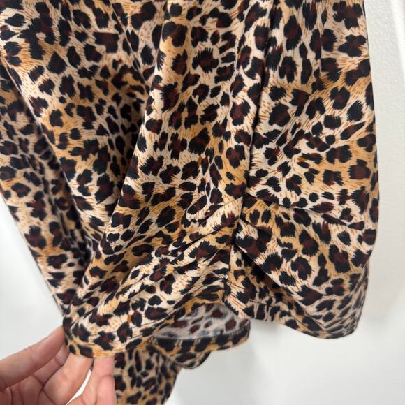 C. OLIVER Women S ANIMAL SILVER BEADED EMBELLISHED COLD SHOULDER CUT OUT TOP Y2K - Picture 7 of 8